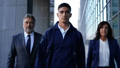 I familiari di Leonardo Mocci: «Sportivo e lavoratore, non era coinvolto in attività illecite»