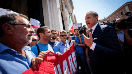 Governo-Sardegna, nuovo braccio di ferro: impugnata la legge regionale sul Reddito di studio
