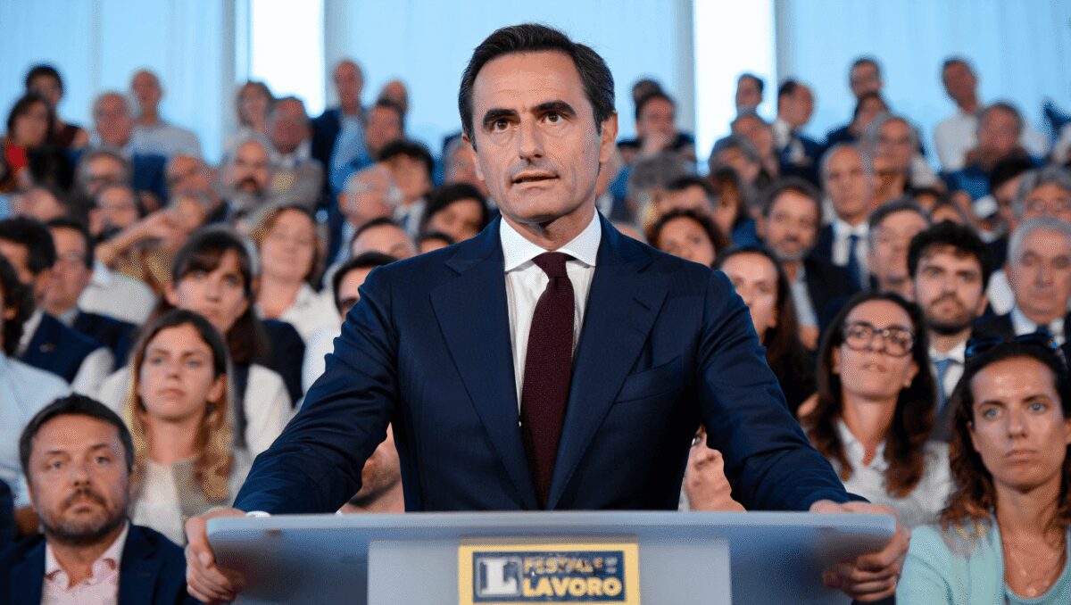 Lavoro, Zangrillo: "Priorità assoluta per governo, Festival luogo confronto"