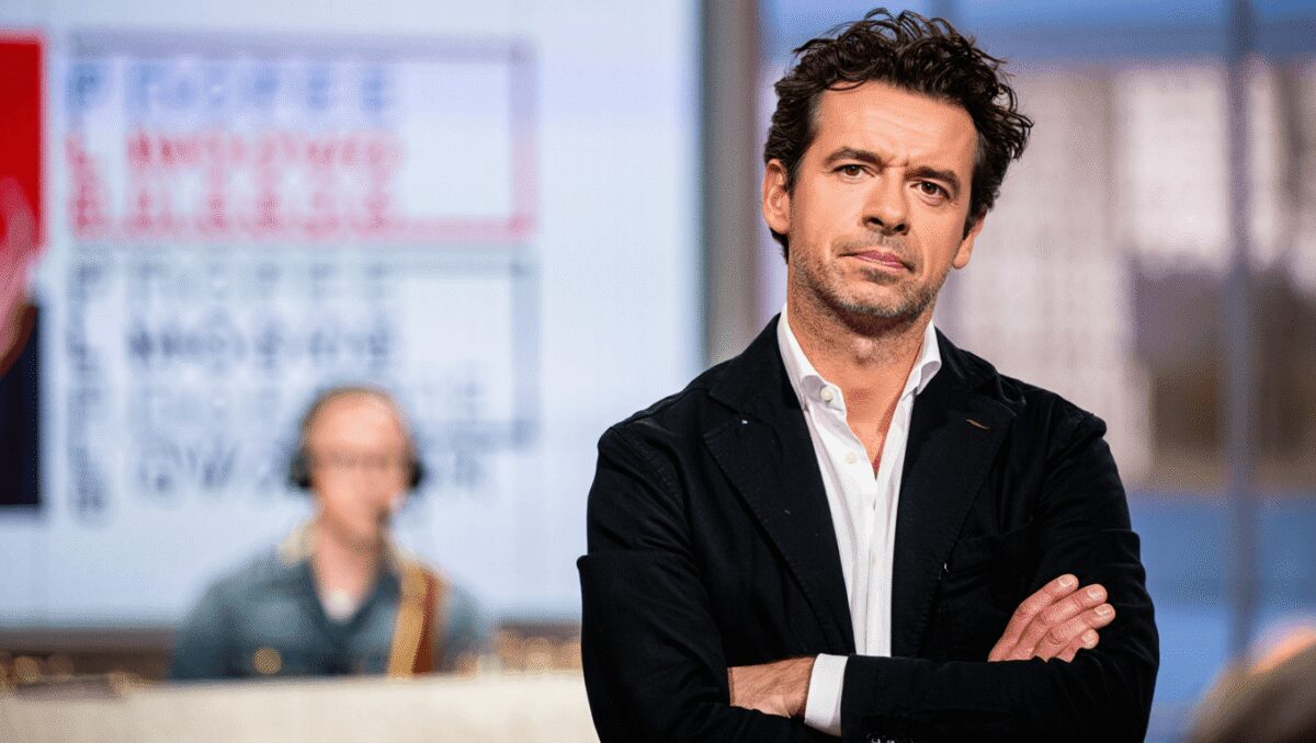 La replica della Rai a Bollani. "Ha rifiutato la prima serata"