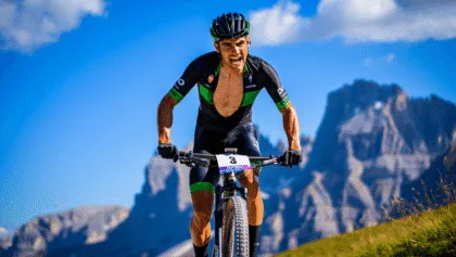 Giro delle Dolomiti, Luca Dessì settimo nella cronoscalata del Passo Gardena