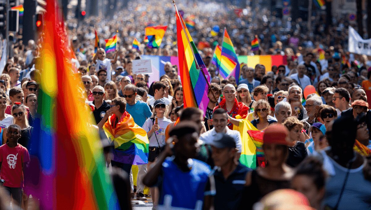 Torino Pride 2026, oltre 160mila persone in un corteo lungo 4 chilometri