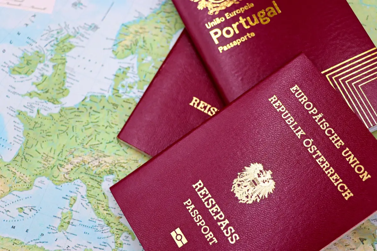 Simbolo dei controlli alle frontiere europee e dell'area Schengen